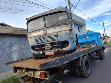 D_NQ_NP_2X_602403-MLB81907774477_012025-F-projeto-caminho-mercedes-benz-lp-321-cabine-e-documento