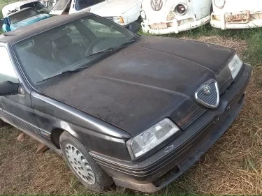 D_NQ_NP_2X_633750-MLB50164453322_062022-F-alfa-romeo-164-164-sedan-12v