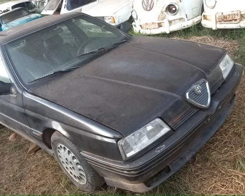 D_NQ_NP_2X_633750-MLB50164453322_062022-F-alfa-romeo-164-164-sedan-12v