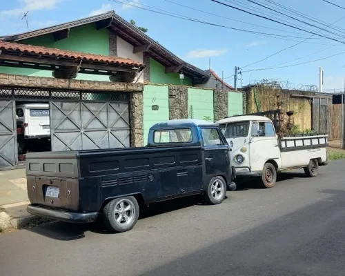 D_NQ_NP_2X_883604-MLB51795573337_102022-F-vw-kombi-pick-up-antiga-ano-71-rodando-freio-disco-exportac