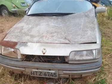 D_NQ_NP_693745-MLB49427372592_032022-O-renault-21-em-pecas-ou-inteiro-4-portas-manual